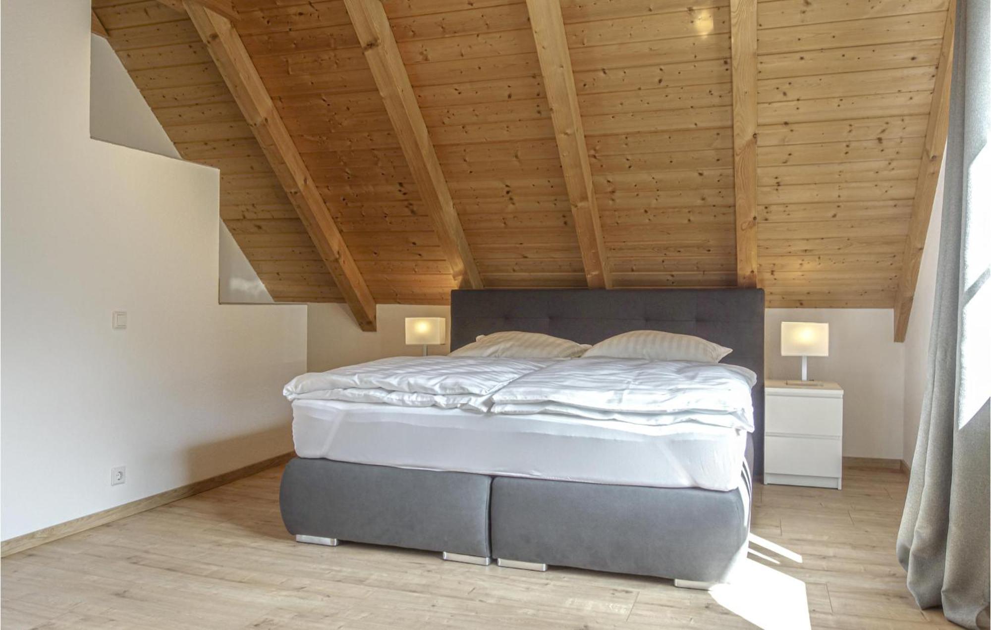 Gorgeous Home In Attendorn With Kitchen 外观 照片